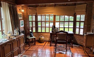 Casa sobre Golf de muy buena calidad en excelente ubicación 3 Dormitorios