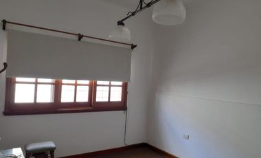 Casa en PH - 2 Dormitorios 1 Baño - Cochera - 98Mts2 - Mar del Plata