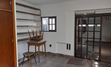 Casa en PH - 2 Dormitorios 1 Baño - Cochera - 98Mts2 - Mar del Plata