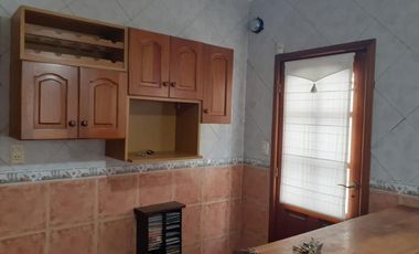 Casa en PH - 2 Dormitorios 1 Baño - Cochera - 98Mts2 - Mar del Plata