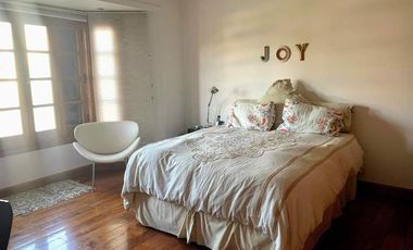 Casa en venta  de 4 dormitorios, Cerro de Las Rosas, Zona Norte, Córdoba.