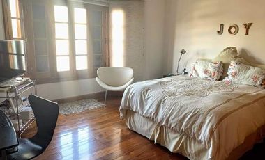 Casa en venta  de 4 dormitorios, Cerro de Las Rosas, Zona Norte, Córdoba.