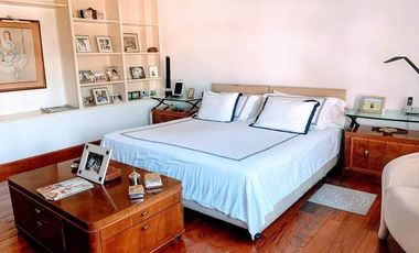 Casa en venta  de 4 dormitorios, Cerro de Las Rosas, Zona Norte, Córdoba.