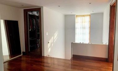 Casa en venta  de 4 dormitorios, Cerro de Las Rosas, Zona Norte, Córdoba.