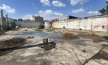 PARA INVERSIONISTAS, TERRENO EN VENTA EN BARRIO LOS REYES, PLANO, BARDEADO.