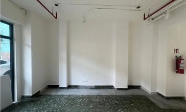 VENDO LOCAL COMERCIAL EN CASCO VIEJO