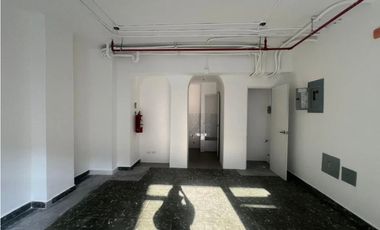 VENDO LOCAL COMERCIAL EN CASCO VIEJO