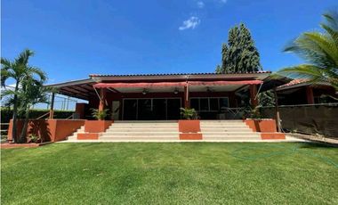 VENTA DE CASA EN CHAME PLAYA CARACOL, HERMOSA Y ACOGEDORA