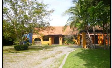 VENTA DE CASA EN PLAYA CORONADO, ES UNA GANGA!!