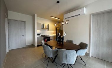 APARTAMENTO AMOBLADO CON BALCON EN  OCEAN HOUSE SANTA MARIA