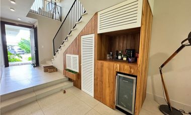 Venta de casa en Santa Maria, The Grove