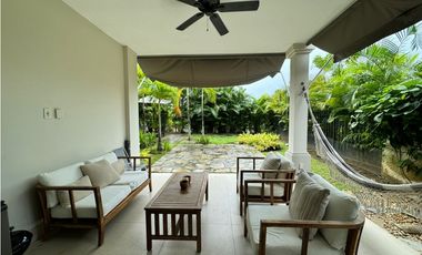 Venta de casa en Santa Maria, The Grove