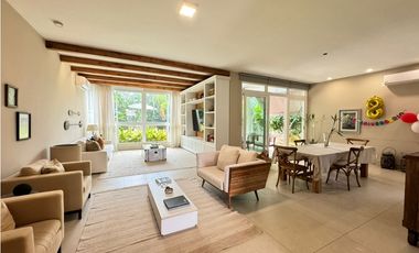 Venta de casa en Santa Maria, The Grove