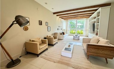 Venta de casa en Santa Maria, The Grove