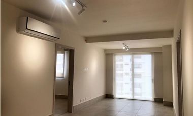 ALQUILER  APARTAMENTO OCEAN HOUSE LINEA BLANCA, SIN BALCON JP