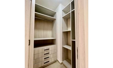 ALQUILER  APARTAMENTO OCEAN HOUSE LINEA BLANCA, VISTA AL MAR