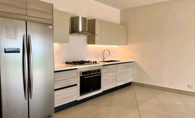 ALQUILER  APARTAMENTO OCEAN HOUSE LINEA BLANCA, VISTA AL MAR