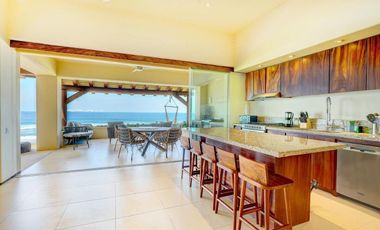 Departamento de Lujo Frente al mar Playa Blanca