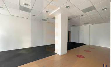 Local comercial en renta - 148 m2 - Sobre Calz. De la Viga