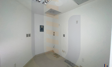 Local comercial en renta - 148 m2 - Sobre Calz. De la Viga