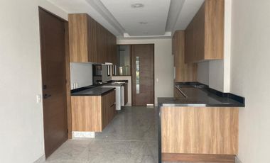 Departamento en Renta con Balcón, Tecamachalco, Huixquilucan