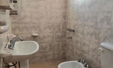ALQUILER DE DEPARTAMENTO 3 AMBIENTES EN BARRIO COCA COLA - MONTE GRANDE - DOCENTES PLAN 2
