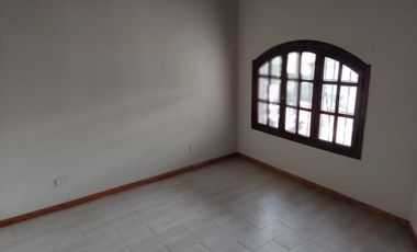 Casa PH en venta en Moron Centro