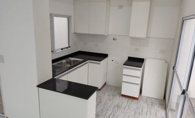 Casa PH en venta en Moron Centro