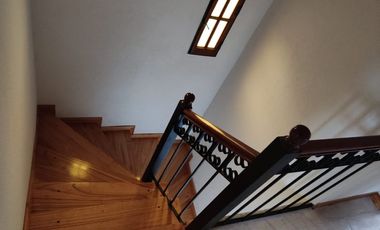 Casa PH en venta en Moron Centro