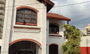 Casa PH en venta en Moron Centro