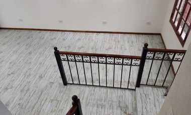 Casa PH en venta en Moron Centro