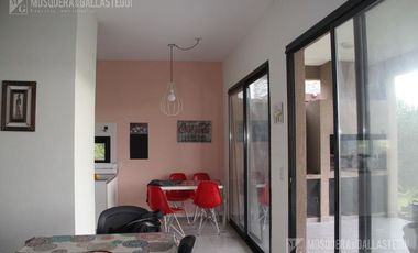 Impecable casa al agua en San Benito! Alquiler temporario