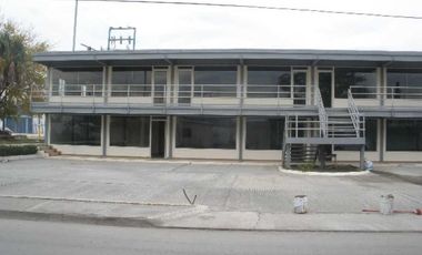 LOCALES PLAZA CADEREYTA