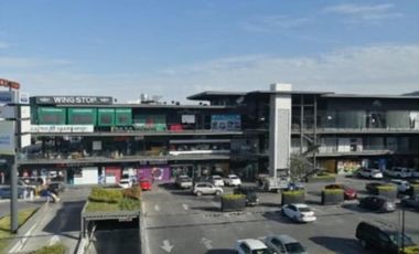 LOCAL RENTA PLAZA MIRADOR