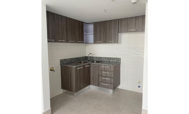 SE ALQUILA HERMOSO APARTAMENTO (JM)