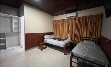 ALQUILER DE CASA COMERCIAL OBARRIO 10 RECAMARAS
