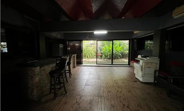 ALQUILER DE CASA COMERCIAL OBARRIO 10 RECAMARAS