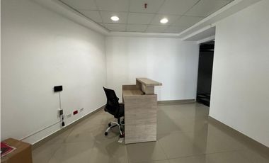 VENTA  OFICINA CALLE 50  F&F TOWER REVOLUTION (TORNILLO)