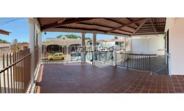 VENTA DE CASA EN BRISAS DEL GOLF