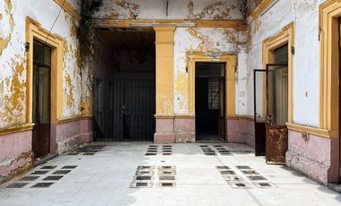 Casa en venta en el Centro de Puebla ¡Casona a sólo 4 calles del ZÓCALO de Puebla!