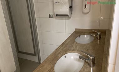 Oficina en Arriendo en Apto para instituciones financieras, publicas u otros en arriendo