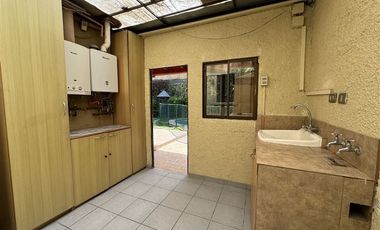 Casa en Arriendo en Excelente ubicación!! En Condominio!!