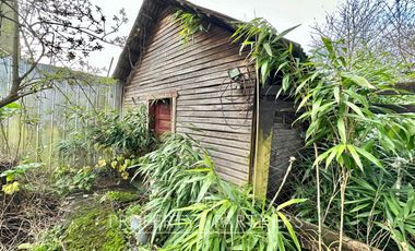 Linda casa antigua en sector comercial