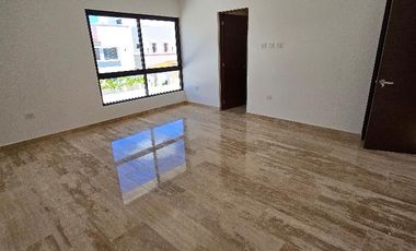 CASA EN VENTA EN RESIDENCIAL RIO CUMBRES CANCUN 4 RECAMARAS COLDWELL BANKER PUNTA SUR