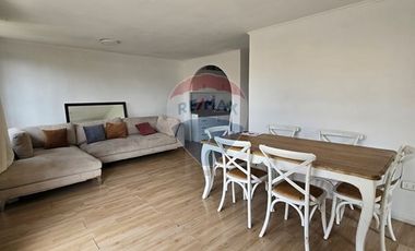 Acogedora Casa Familiar en Trinidad, La Florida