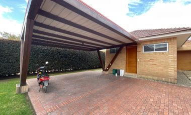 En Venta Casa duplex en Condominio Campestre - Cajicá, Cundinamarca