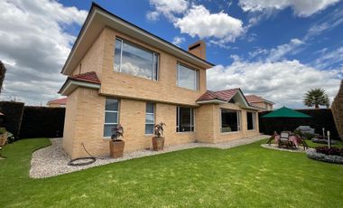 En Venta Casa duplex en Condominio Campestre - Cajicá, Cundinamarca