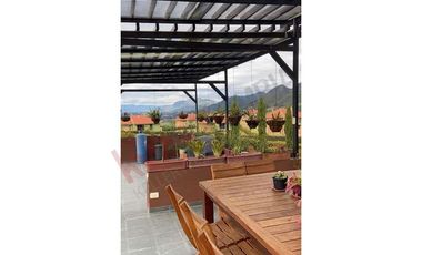 VENDO MAGNIFICA CASA LA CALERA