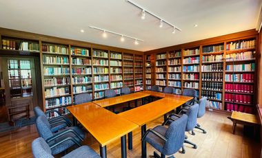 Excepcional Casa Colonial Ubicada En El Prestigioso Barrio De Quinta Camacho