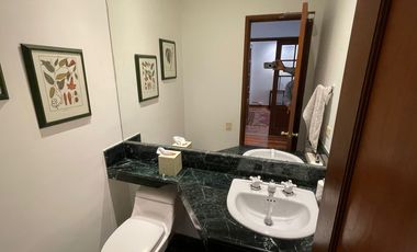 Excepcional Casa Colonial Ubicada En El Prestigioso Barrio De Quinta Camacho